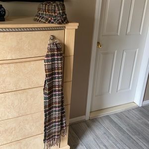 Manhattan Hat Company Hat and Scarf Set